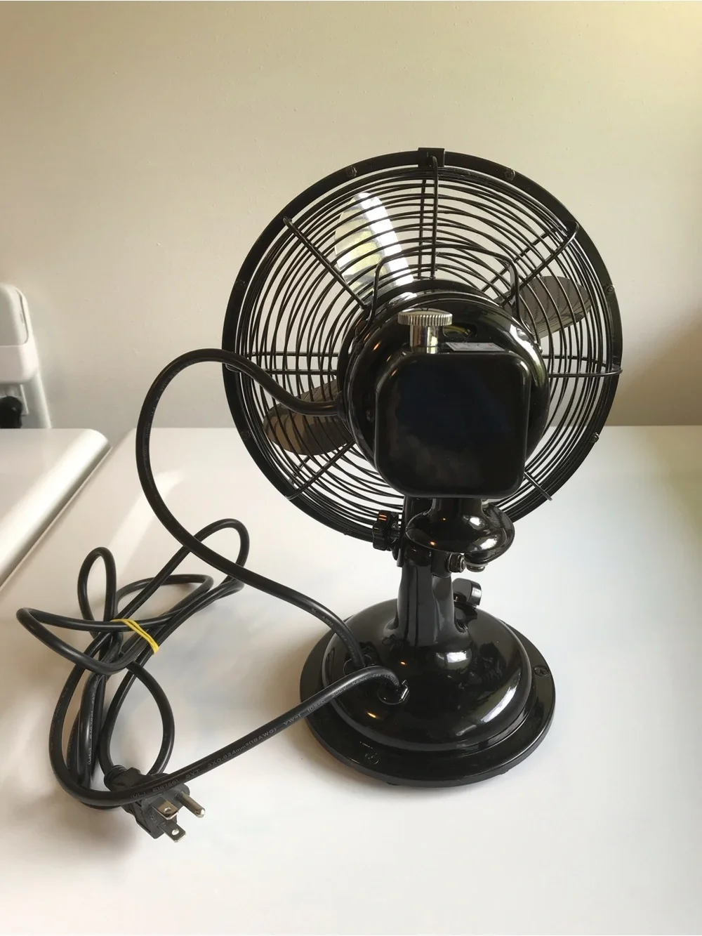 Restoration Hardware Allaire No 8 Black Small Tabletop Desktop Oscillating Fan